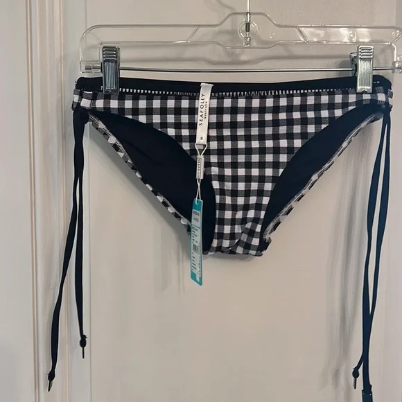 Seafolly two piece swim suit size 4(aus 8), both new but the bottom has tags - Picture 3 of 9